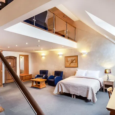 Atrium Apartment